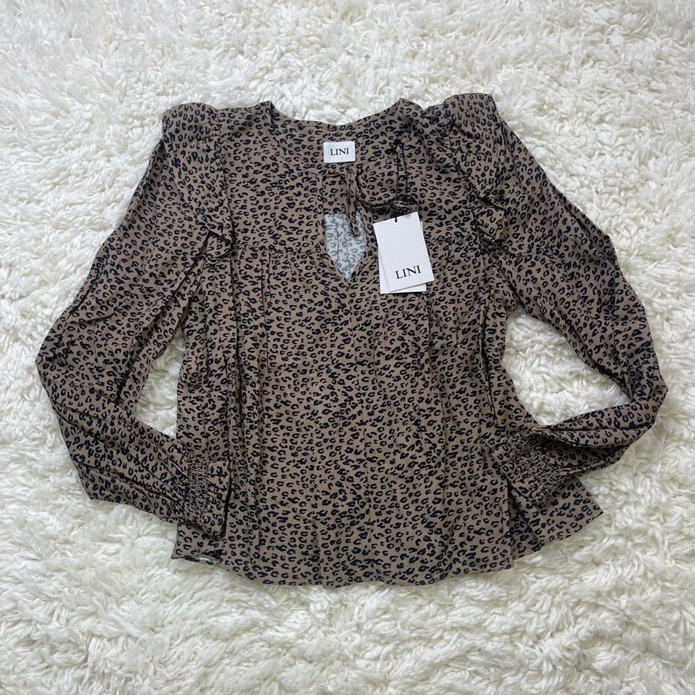 LINI Animal Print Pullover Blouse - Picture 5 of 7